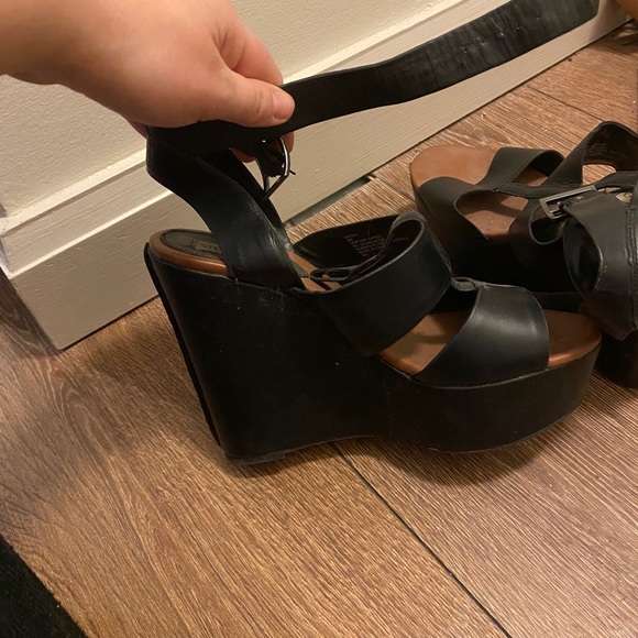 Wedges - Picture 3 of 3